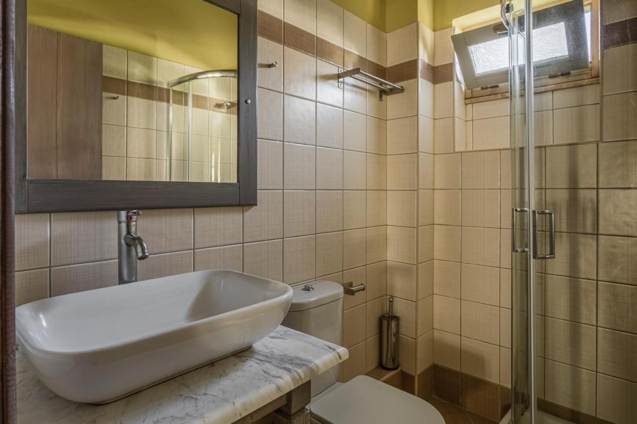 Tria Luxury Residences Stoúpa Dış mekan fotoğraf